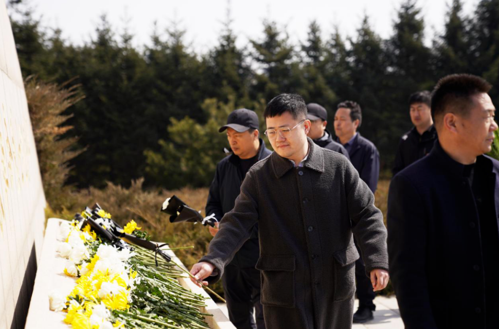 1712106945665878.png image.png